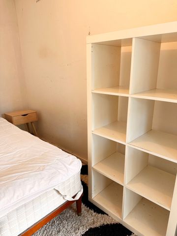 Strathfield - Photo 2