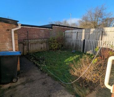 3 bedroom house to rent - Photo 2