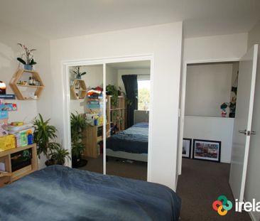 Comfortable townhouse in Sydenham - Photo 1