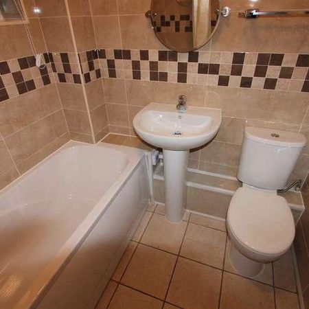 London Road, Leicester, LE2 - Photo 3