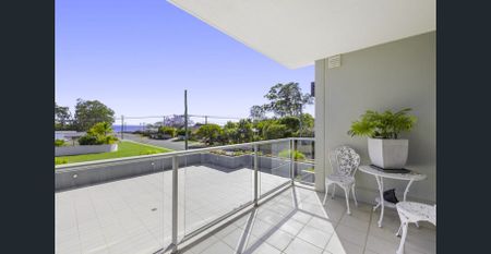 Coastal Living at Its Best! - Photo 3