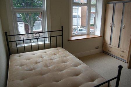 4 bedroom house share to rent - Photo 3