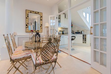 3 bedroom flat to rent - Photo 4