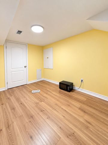 For Lease - 57 Steppingstone Trail Unit# Bsmt, Toronto, Ontario - Photo 5