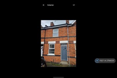 2 bedroom terraced house to rent - Photo 2