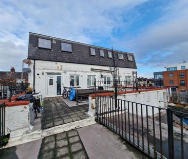 2 bedroom flat to rent - Photo 6