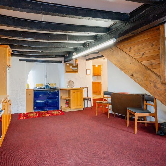 3 bedroom property to rent - Photo 1