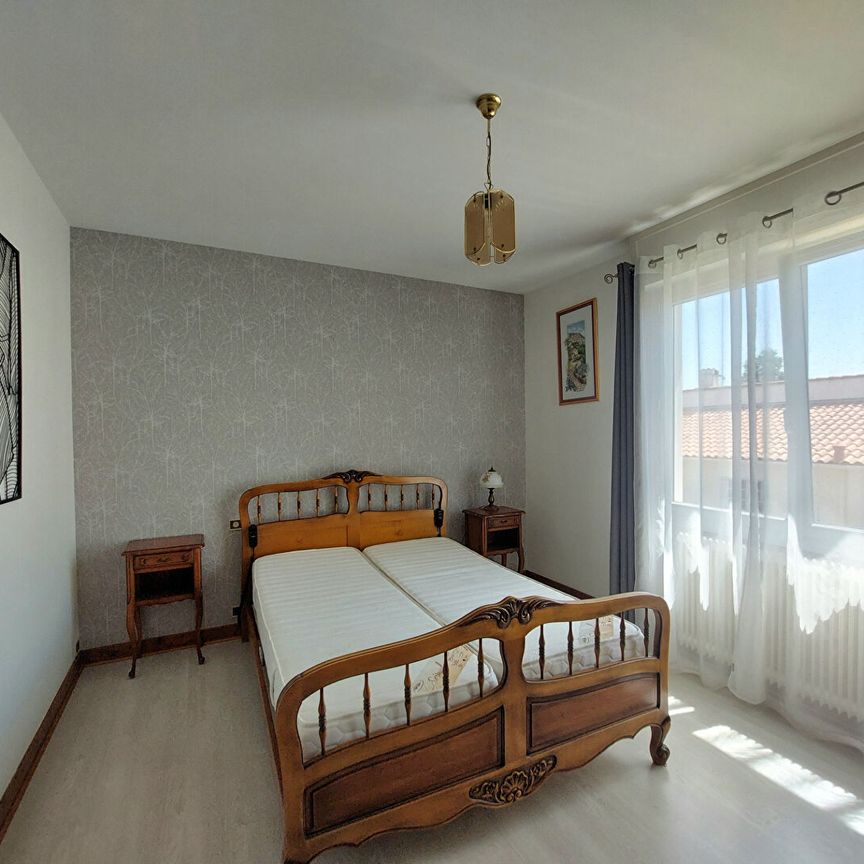Location Appartement 4 pièces 116m² - Photo 1