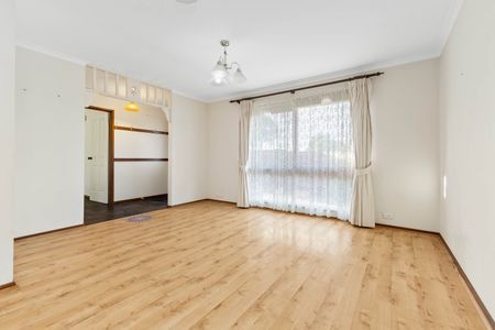 9 Doulton Drive, Trott Park SA 5158 - House For Rent | Domain - Photo 2