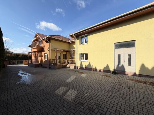 Kiadó újszerű állapotú lakás - Székesfehérvár - Photo 1