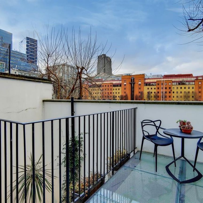 1 bedroom Flat To Let - Photo 1