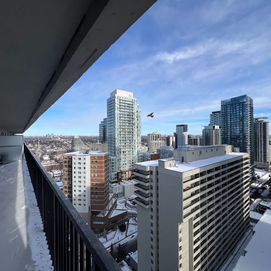 For Lease - 411 DUPLEX Avenue Unit# HC1, Toronto, Ontario - Photo 1