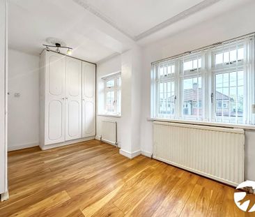 4 bedroom semi-detached house to rent - Photo 3