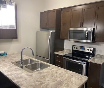 For Lease - 2490 Old Bronte Road Unit# 824, Oakville, Ontario - Photo 6