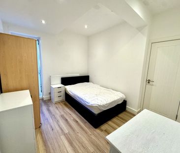 Elspeth Rd, Wembley HA0 2BW - Photo 2