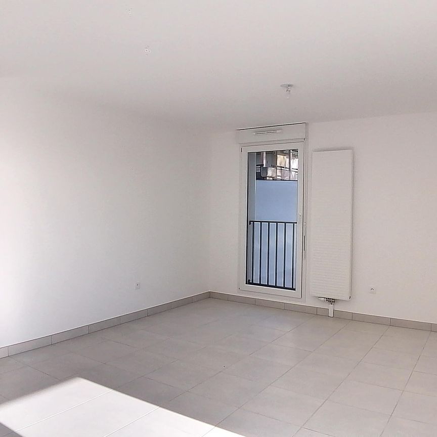 Location Appartement 3 pièces 59m² LE MEE SUR SEINE 77350 - Photo 1