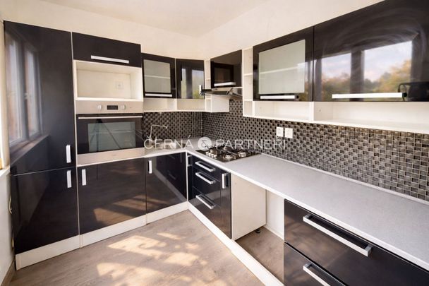 Pronájem bytu 2+1 54 m² - Фото 1