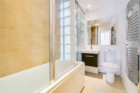 Clapham Common Northside, Clapham, SW4, London - Photo 3