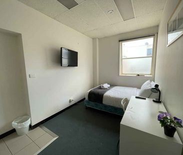 Room 16 (Non Ensuite) - Photo 3