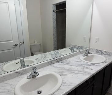 For Lease - 77 Diana Avenue Unit# 4, Brantford, Ontario - Photo 2