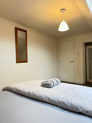 Room in a Shared Flat, Sauchiehall Street, G2 - Photo 3