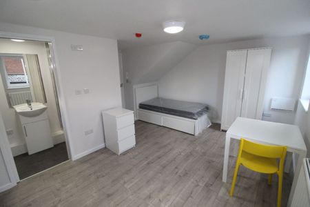 4 Lodge Bank, Moor Lane , PRESTON PR1 1JR - Photo 2