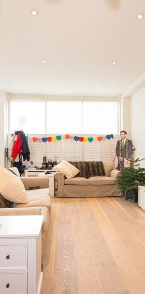 2 Bed Flat, Munster Road, SW6 - Photo 1