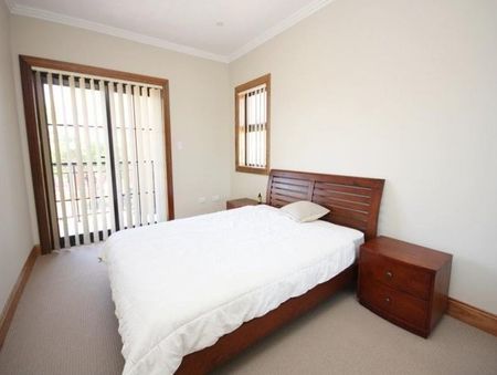 1/21 Shipley Avenue, North Strathfield NSW 2137 - Townhouse For Rent | Domain - Photo 3
