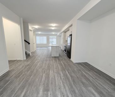 For Lease - 14 Kingbird Common, Cambridge, Ontario - Photo 1