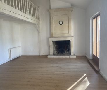 Location Maison 5 pièces 162m² COGNAC 16100 - Photo 1