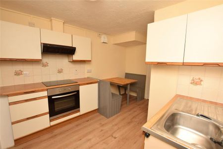 1 bedroom flat to rent - Photo 4
