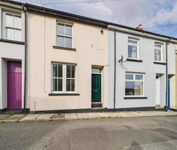 2 bedroom terraced house to rent - Photo 4