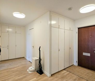 Nacka - 2rok - 6mån - 14.651kr/mån - Foto 6