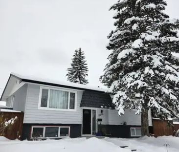 Completely Renovated Main Floor | Calgary - Photo 1