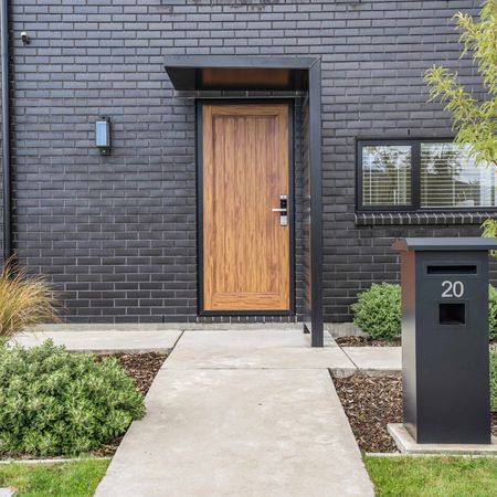 Trentham 3 Bedrooms - Photo 3