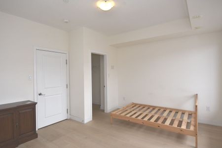 For Lease - 88 William Duncan Road, Toronto, Ontario - Photo 5
