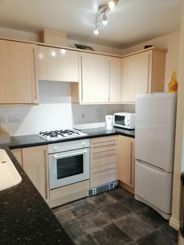 2 Bed Flat, Signet Square, CV2 - Photo 2