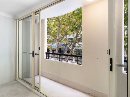 6/19A Young Street, Neutral Bay NSW 2089 - Apartment For Rent | Domain - Photo 3