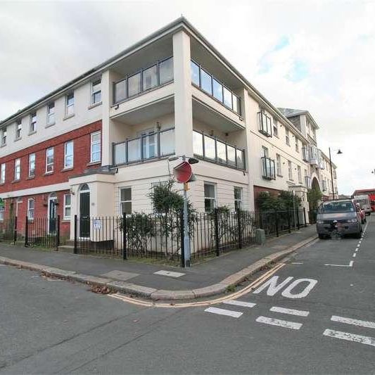 Emma Place, Plymouth, PL1 - Photo 1