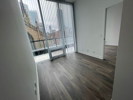 For Lease - 60 Shuter Street Unit# 501, Toronto, Ontario - Photo 2