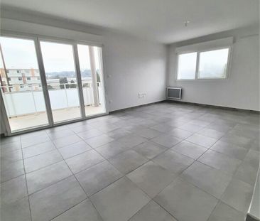 Location Appartement 3 pièces 59m² NIMES 30000 - Photo 6