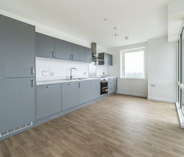 St Pauls Road, Barking, London, IG11 - Photo 6