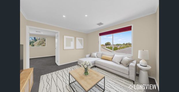 A family friendly place to call home - Photo 1