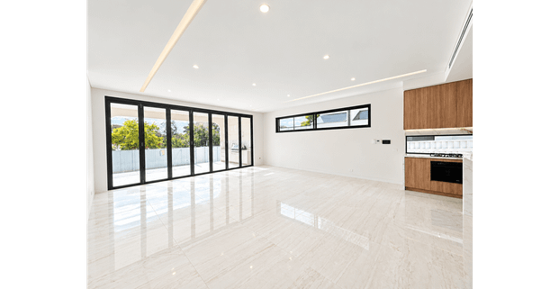 Architectural Luxury Duplex in Prime Roselands Location - Photo 1