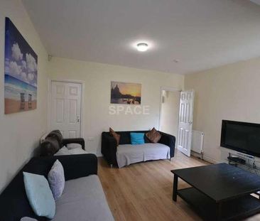 Grange Avenue, Reading, Berkshire, RG6 - Photo 2