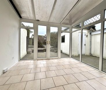 4 James Street, - Photo 3