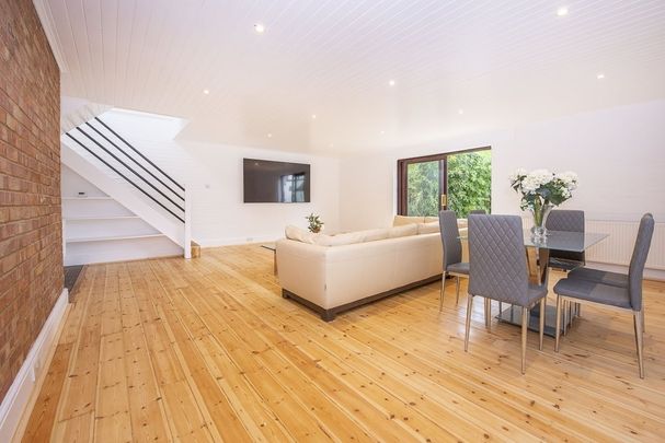 2 bedroom cottage to rent - Photo 1