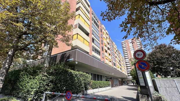 Zentrale Stadtwohnung Nähe Claramatte - Photo 1