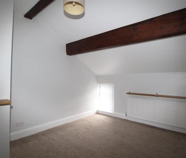 3 bedroom terraced house to rent - Photo 4