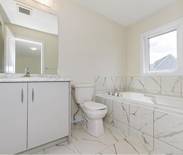 For Lease - 72 Feather Road, Welland, Ontario - Photo 4